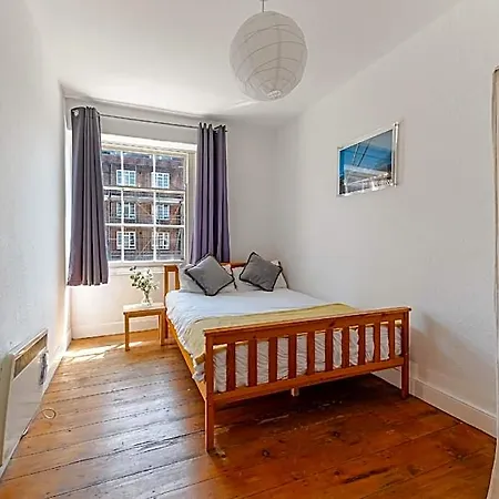 No 64 Georgian House - By Clifton Short Lets 2*